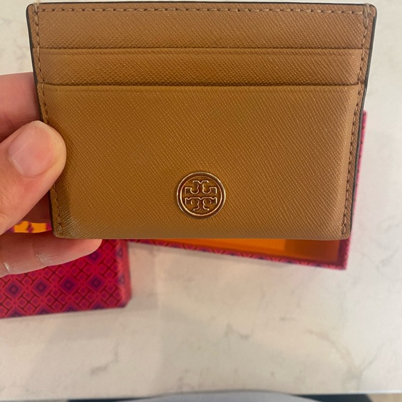 Tory Burch Credit card holder. In really good shape. Few scuffs on corners. - Picture 2 of 10